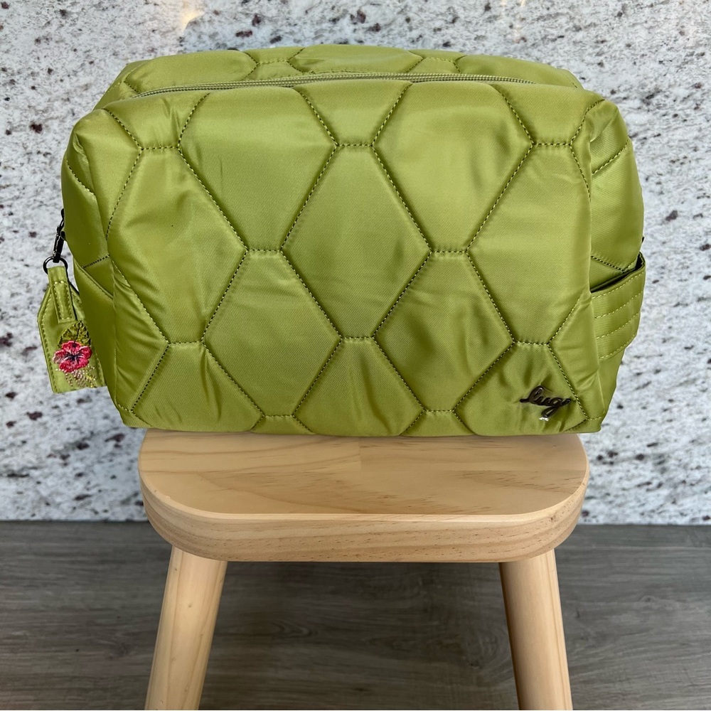 Lug Bumper Cosmetic Case in Grass Green